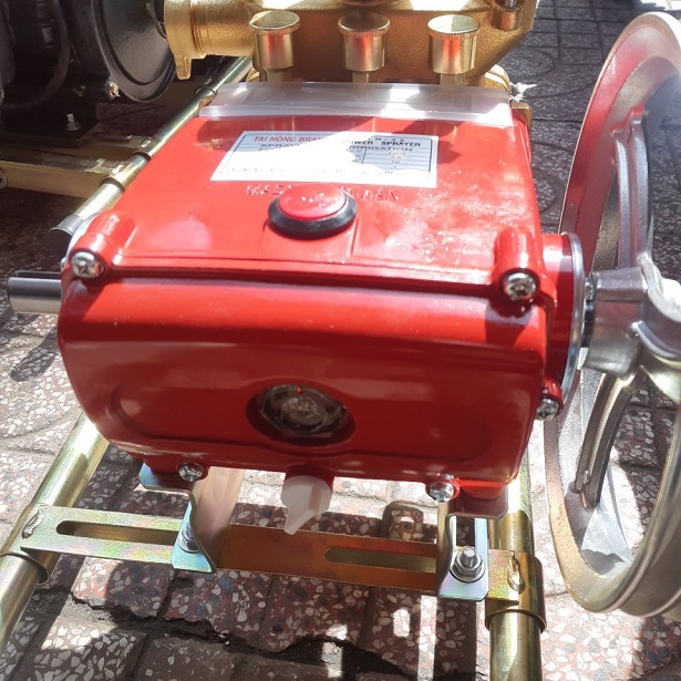 Đầu xịt tự động 2hp tainong tn45a