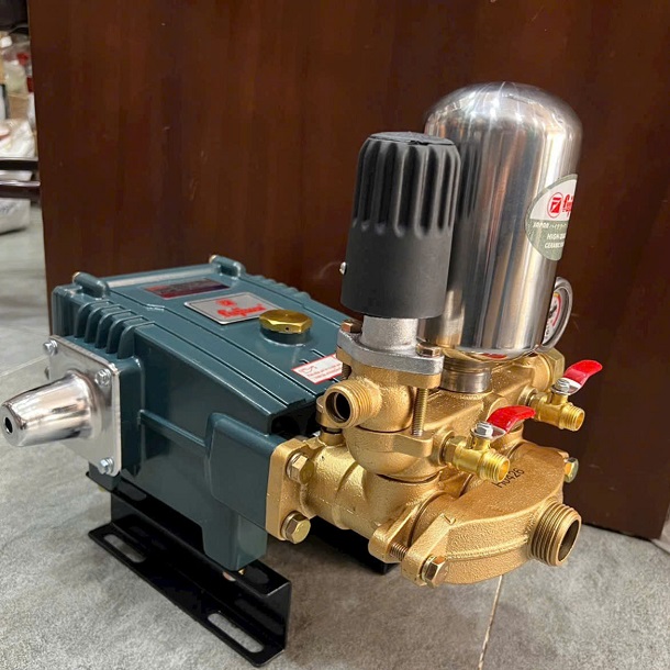 Đầu xịt ty sứ 2 ngựa Fujiwa fc60