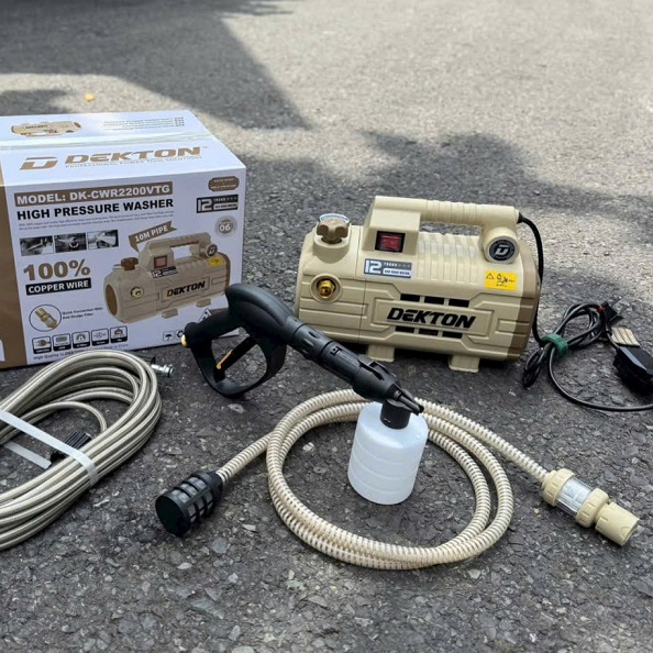 máy rửa xe hiệu dekton dk-cwr2200vtg mẫu mới